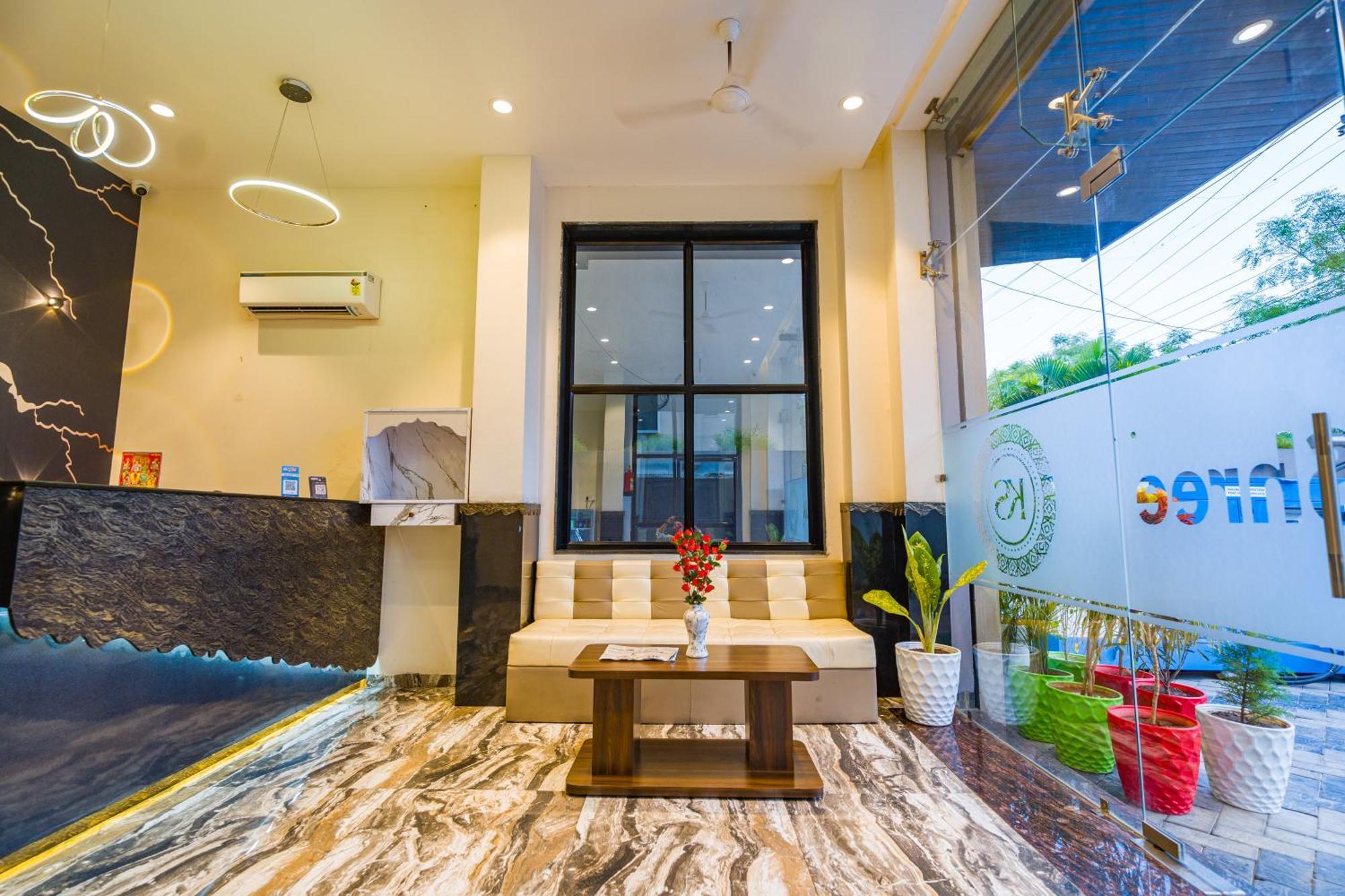 Hotel Kanha Shree By Cosmos Green 印多尔 外观 照片